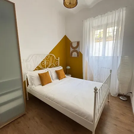 Botanico 24 - Homkeey Apartment *